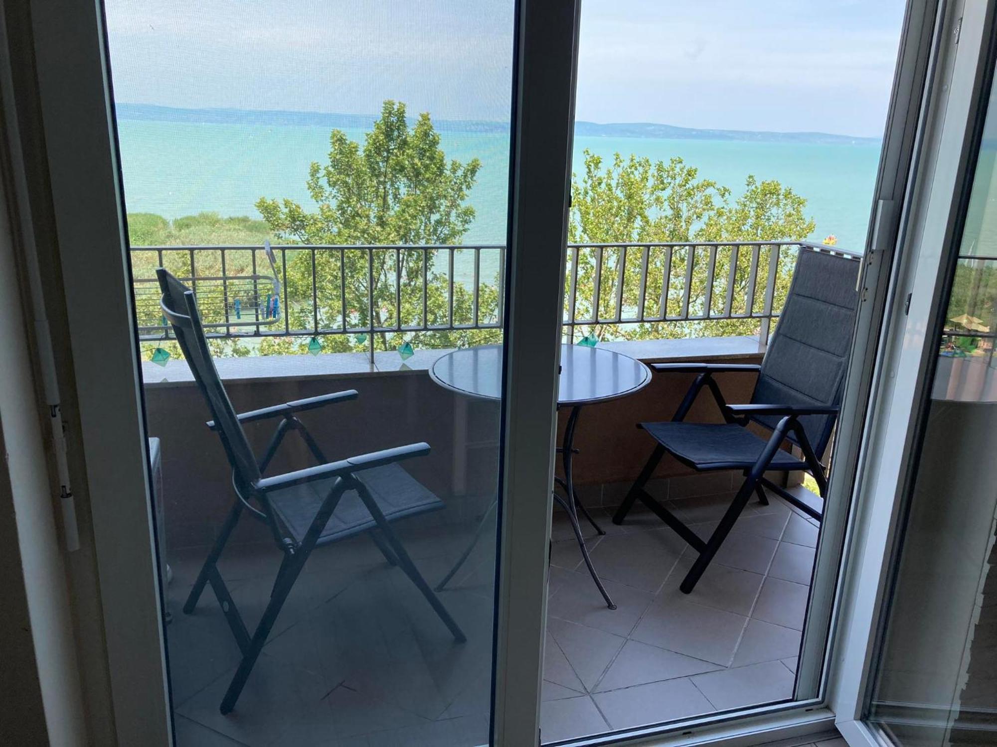 Panorama Gold Wellness Apartman Siófok Eksteriør bilde