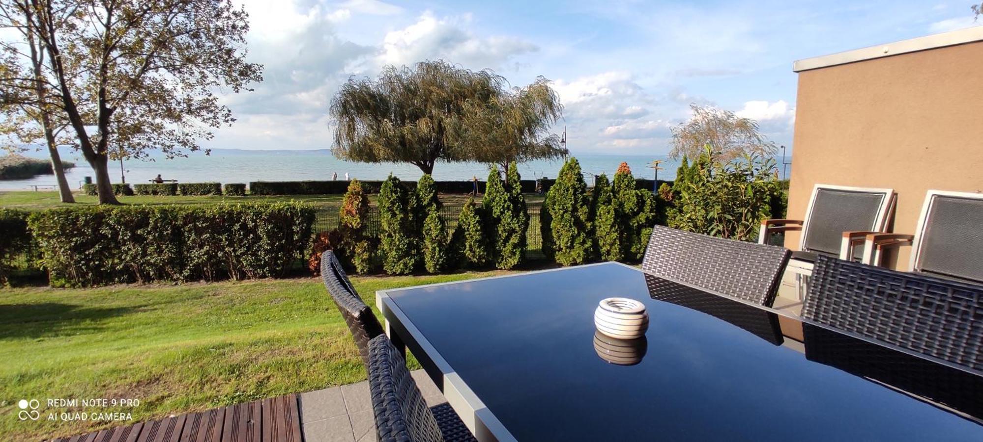 Panorama Gold Wellness Apartman Siófok Eksteriør bilde