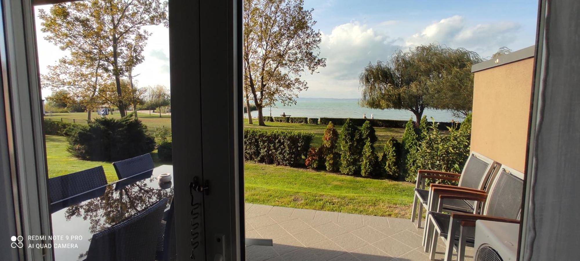 Panorama Gold Wellness Apartman Siófok Eksteriør bilde