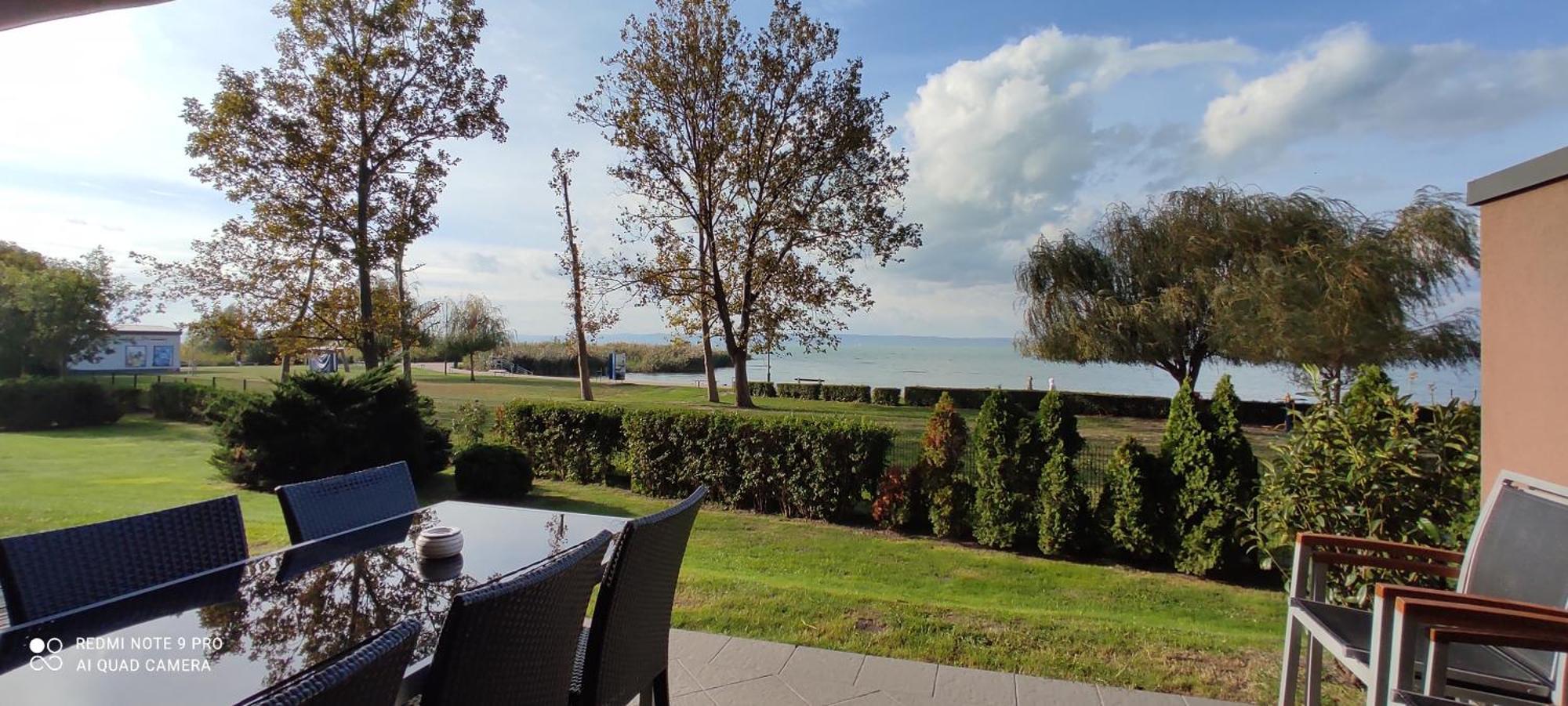 Panorama Gold Wellness Apartman Siófok Eksteriør bilde